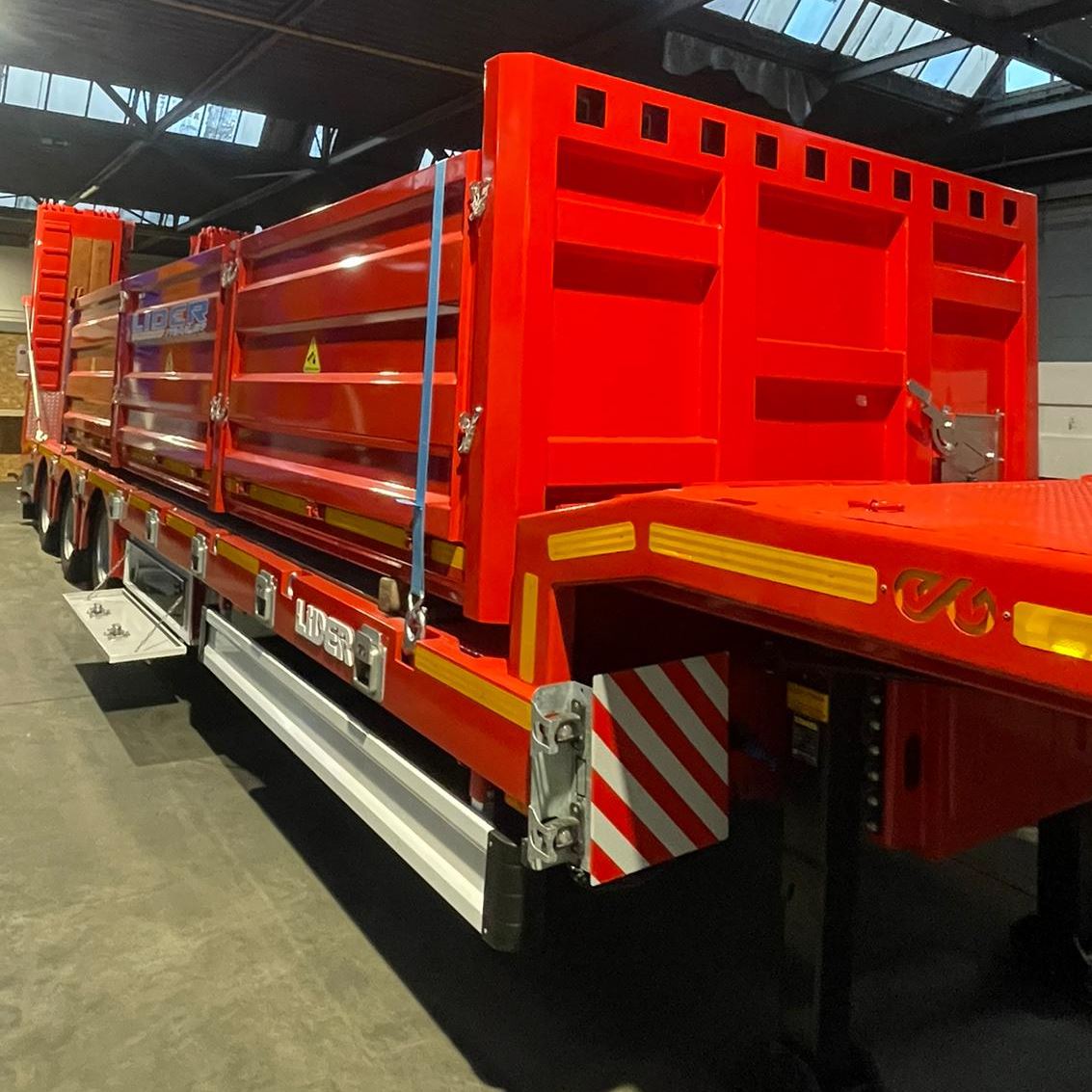 Caisse sur mesure pour camions